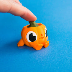 Boggle the Pumpkin Clicker with the stem fully pressed.