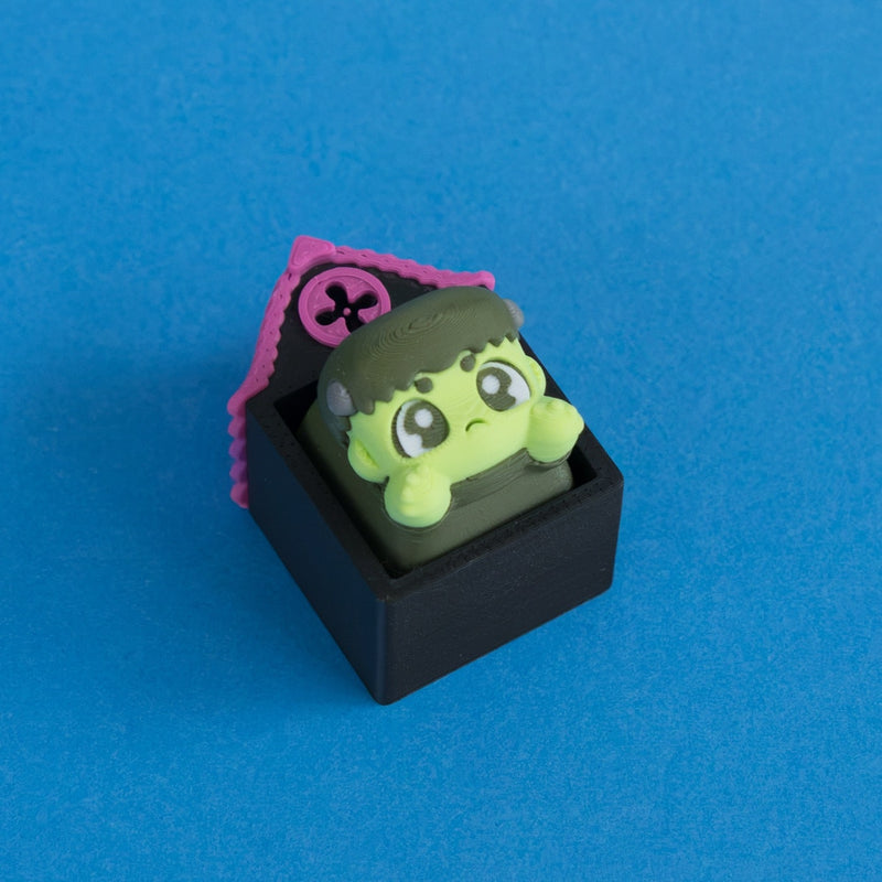 Boltsy the frankenstein keycap in Hollow Lane single clicker house.