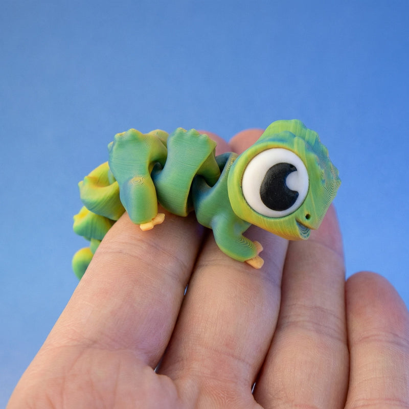 Camellia the Colour-Shift Chameleon