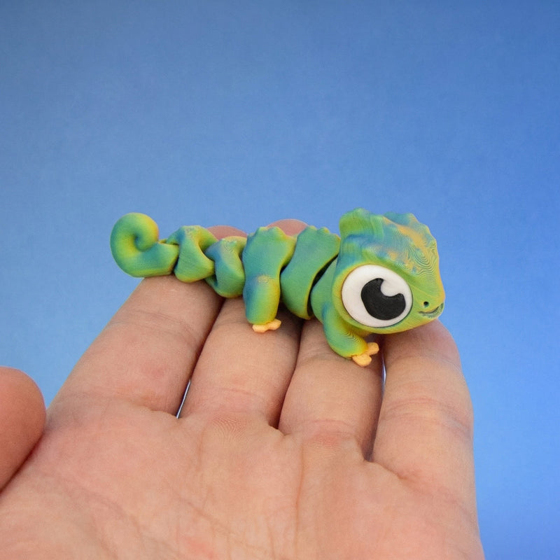 Camellia the Colour-Shift Chameleon