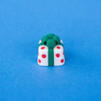 Polka the Spotted Present Keycap