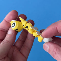 Leo the Leopard Gecko 3D printed fidget wiggling in hand